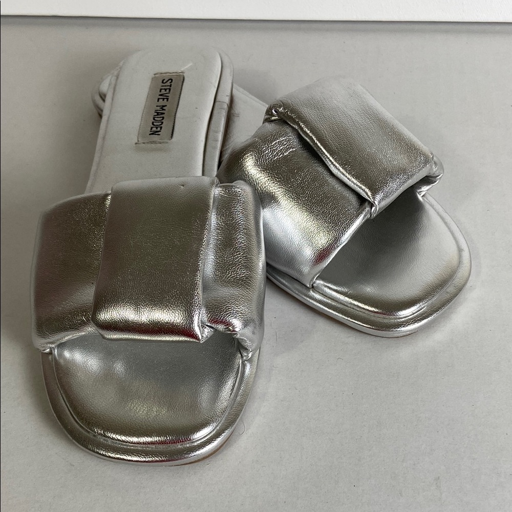 Steve Madden Silver Slide Sandals Minimalist Design